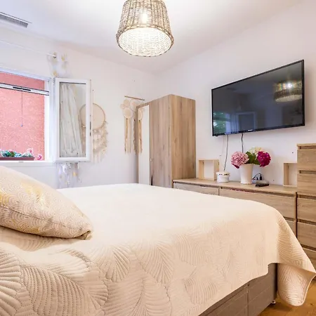 Villa Crystal A Haven Of Luxury And Serenity